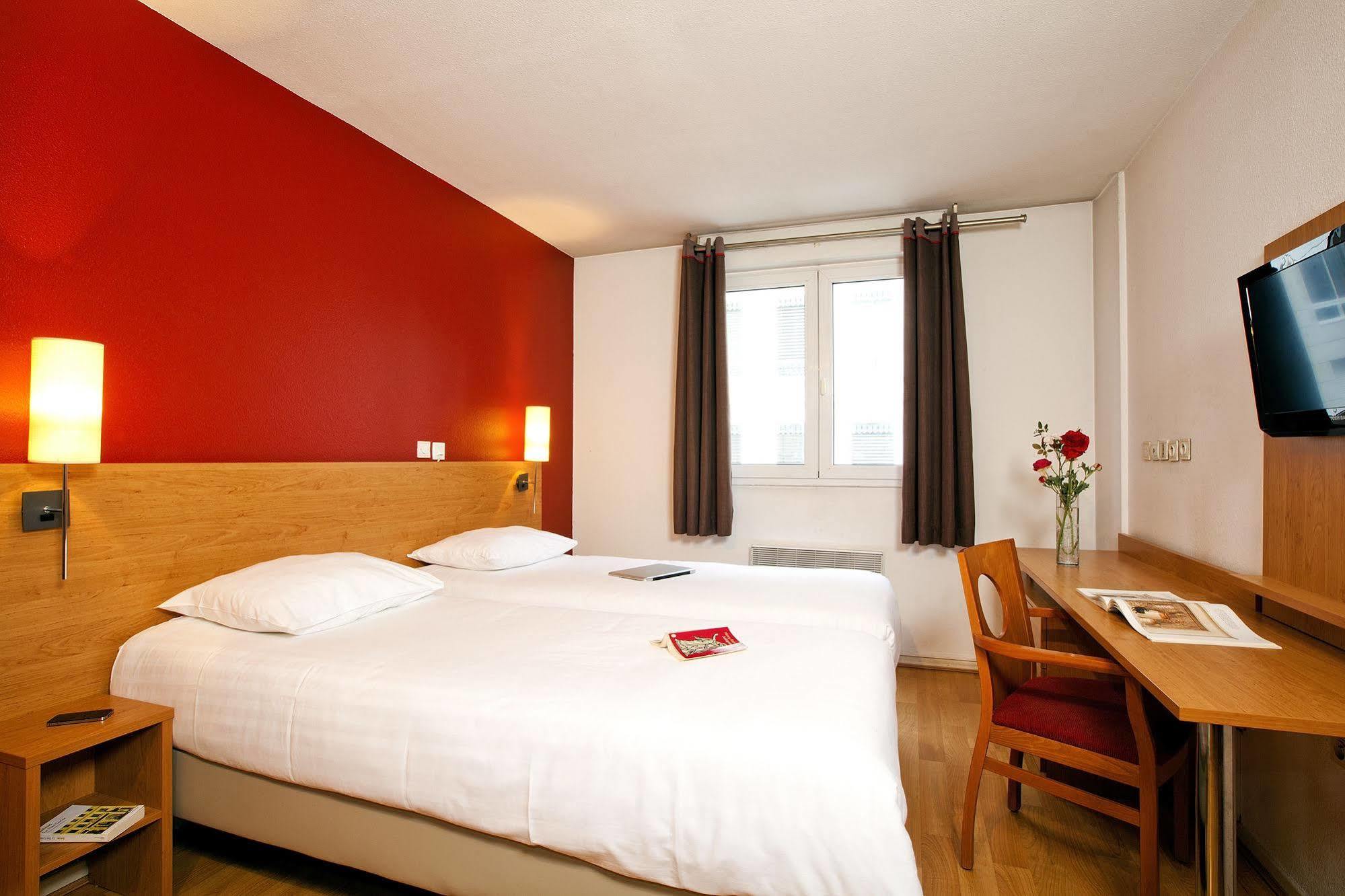 Sejours & Affaires Saint Etienne Jules Ferry Aparthotel Exterior photo